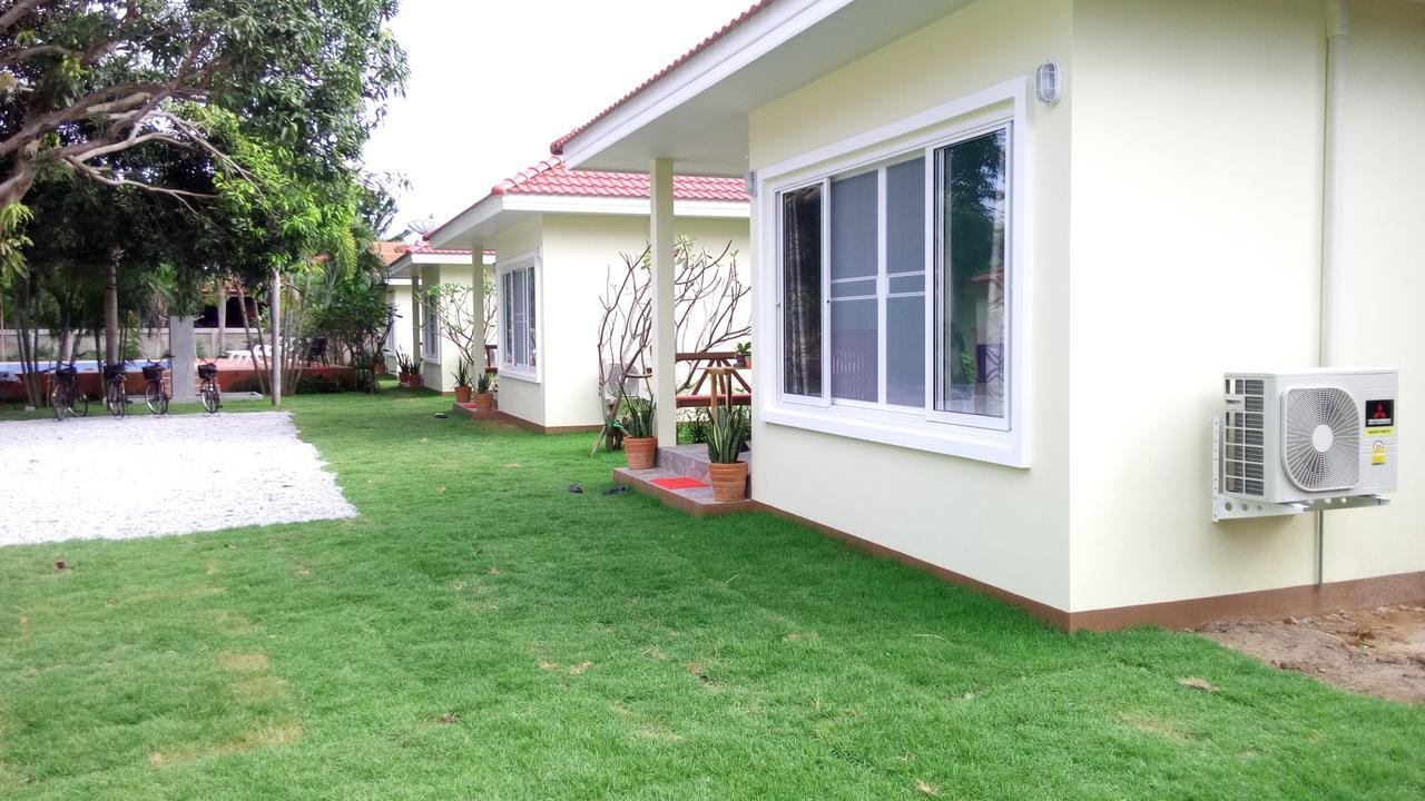 Pat'S Hideaway Bungalows 罗勇 外观 照片
