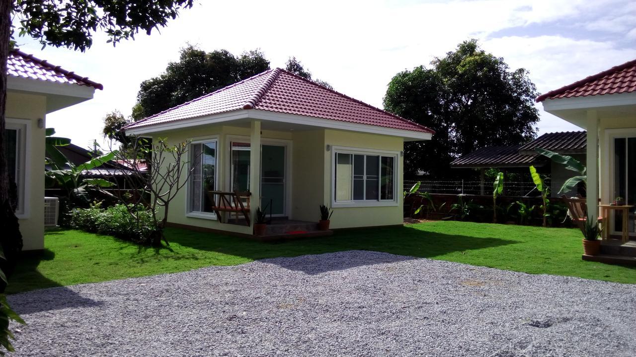 Pat'S Hideaway Bungalows 罗勇 外观 照片