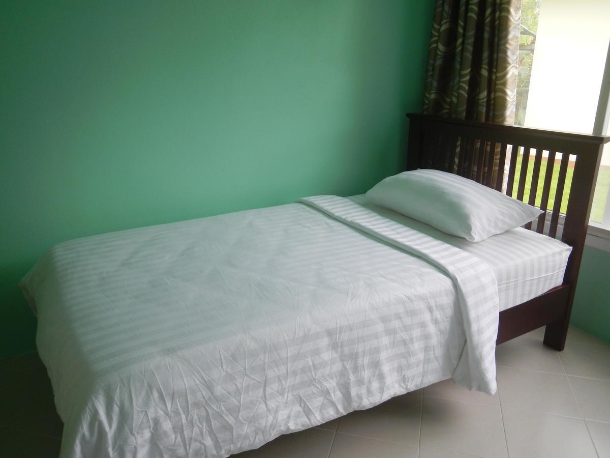 Pat'S Hideaway Bungalows 罗勇 外观 照片
