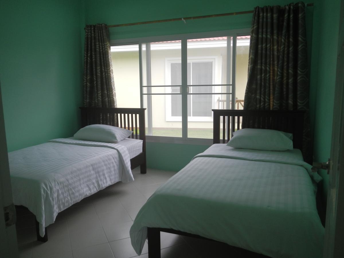 Pat'S Hideaway Bungalows 罗勇 外观 照片