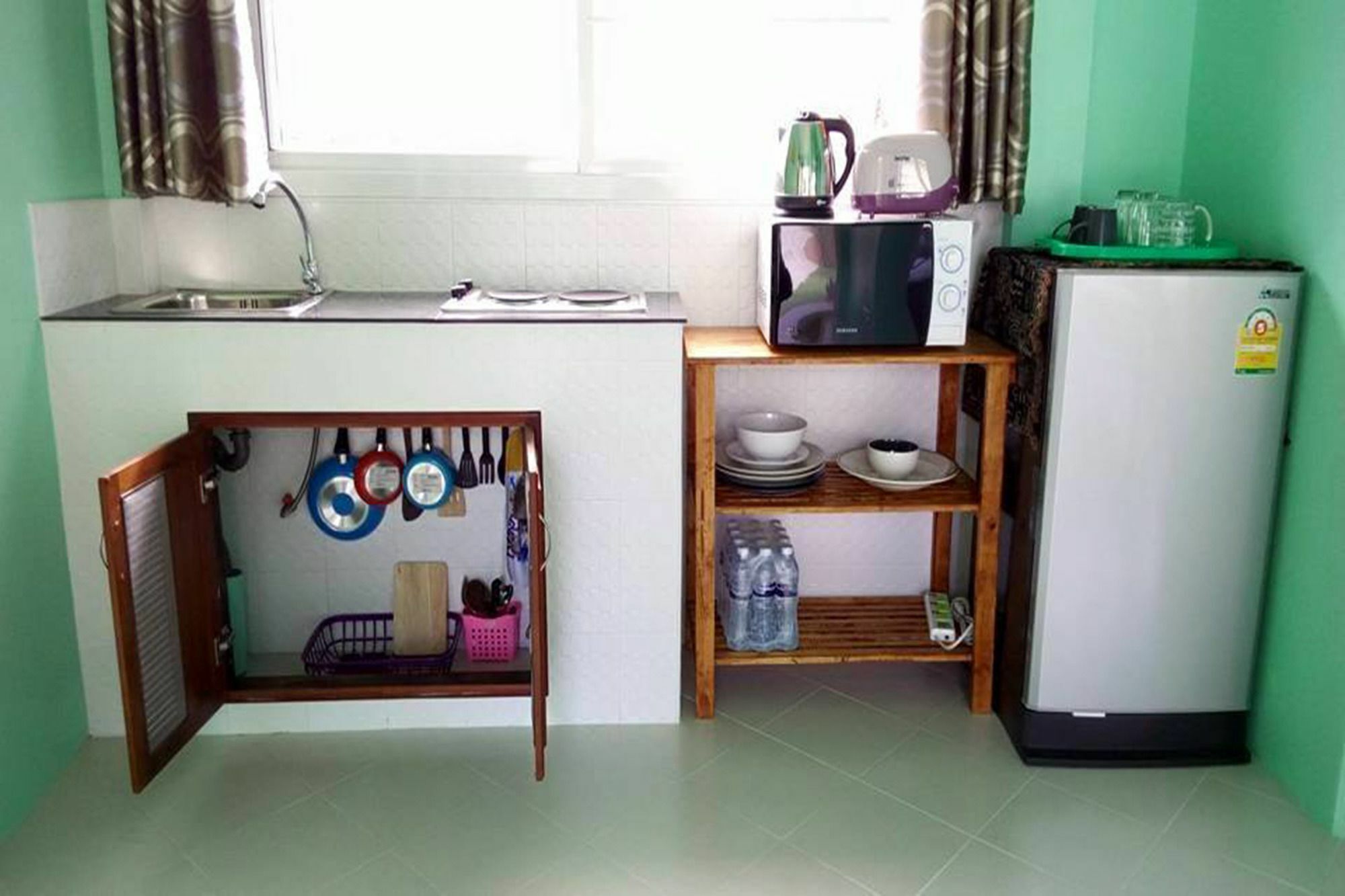 Pat'S Hideaway Bungalows 罗勇 外观 照片